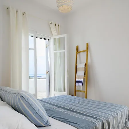 Soho In Paros * חריסי אקטי