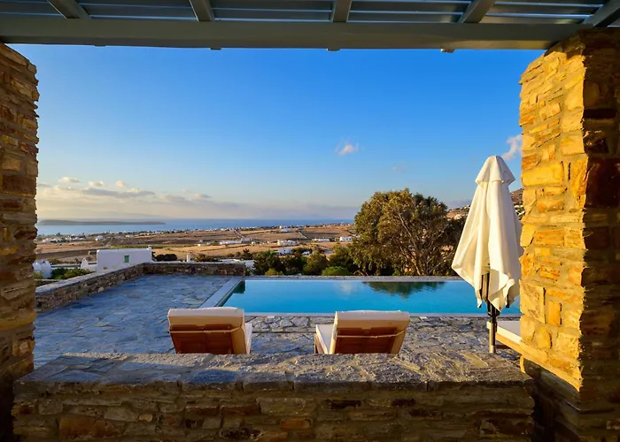 Soho In Paros * Chrisi Akti (Paros)