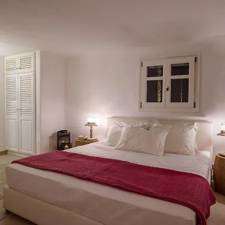 Soho In Paros Villa