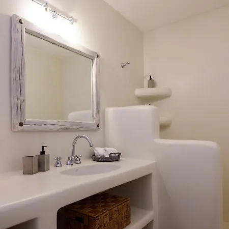 Soho In Paros Villa *