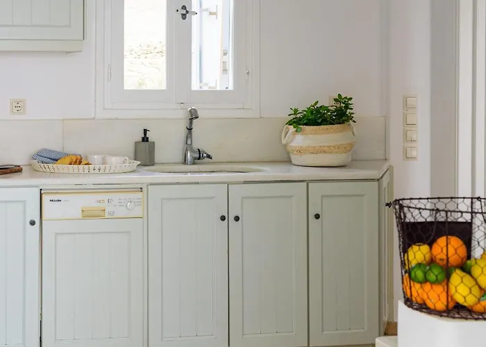 Soho In Paros * Chrisi Akti (Paros)